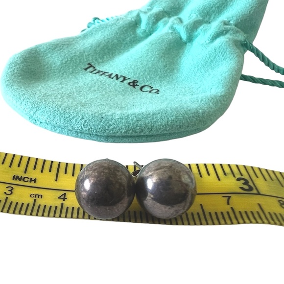 Tiffany & Co • Sterling Silver Classic HardWear Round Stud Earrings Patina 5gram - Picture 11 of 12